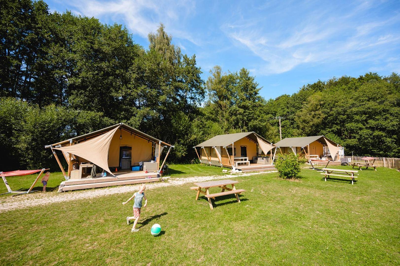 Glamping The Vosges Hotell Corcieux Eksteriør bilde
